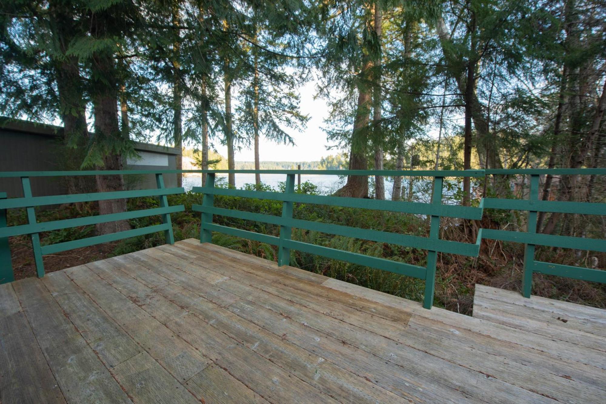 April Point Resort Quathiaski Cove Chambre photo