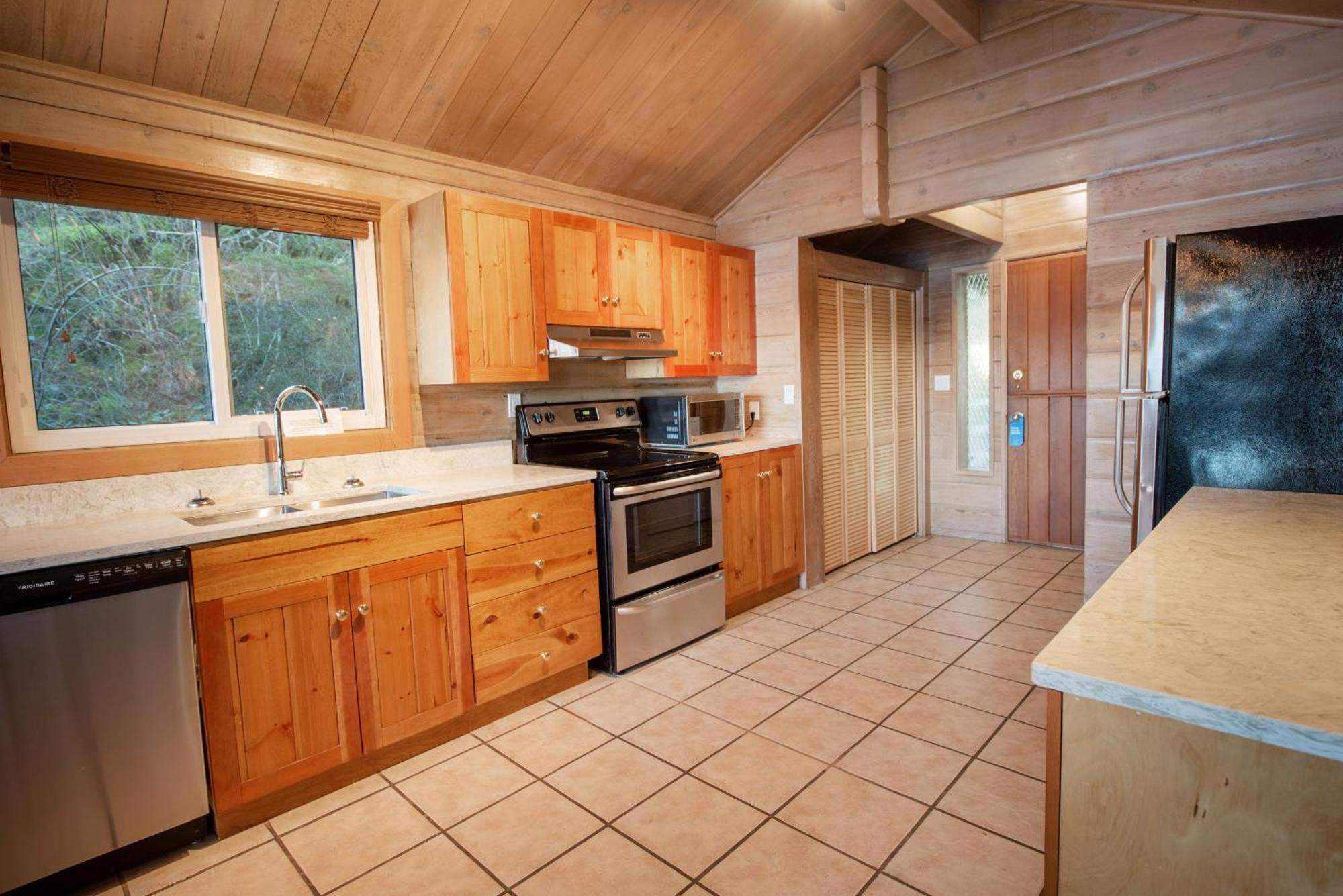 April Point Resort Quathiaski Cove Chambre photo