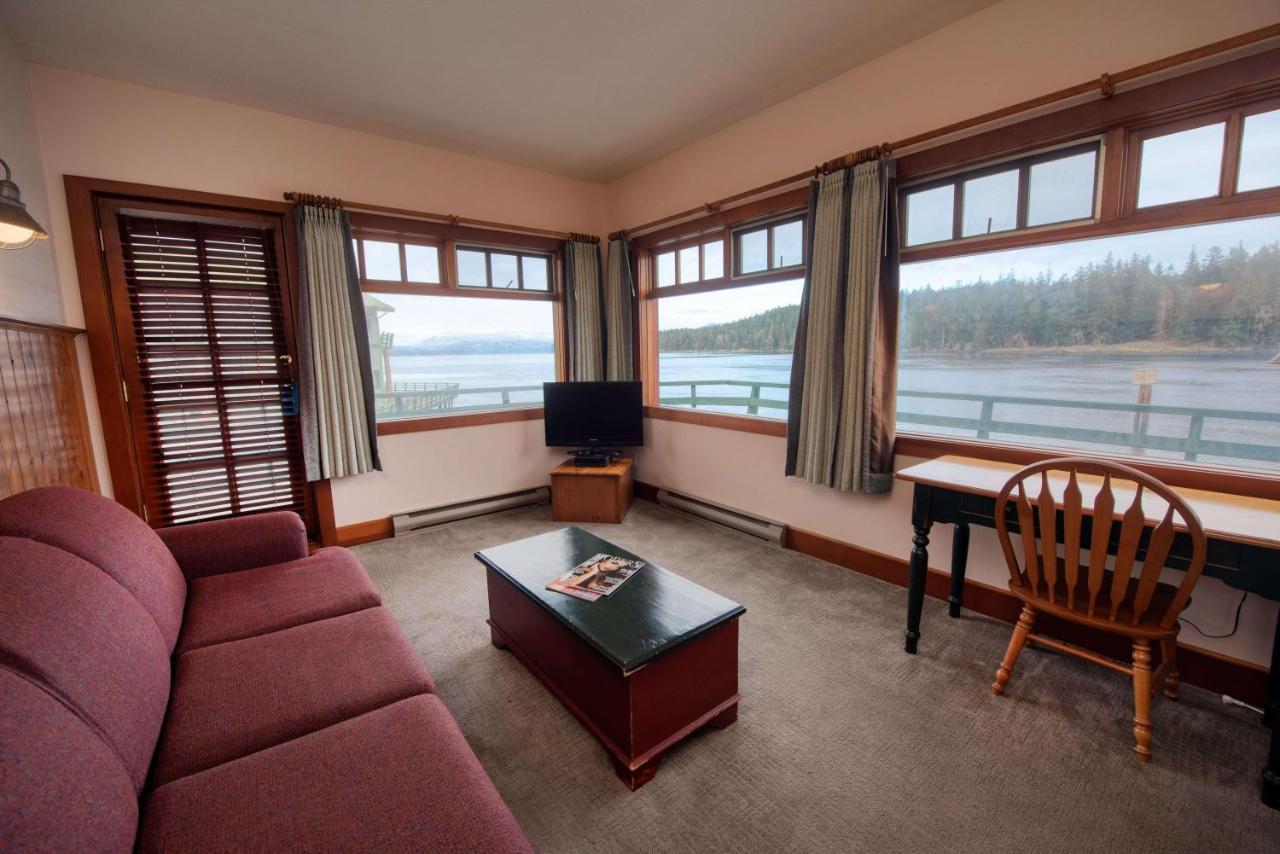 April Point Resort Quathiaski Cove Chambre photo