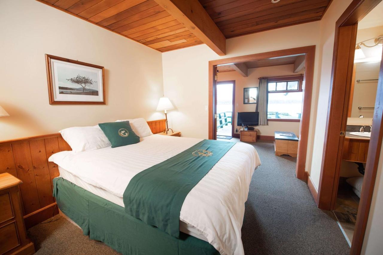 April Point Resort Quathiaski Cove Chambre photo